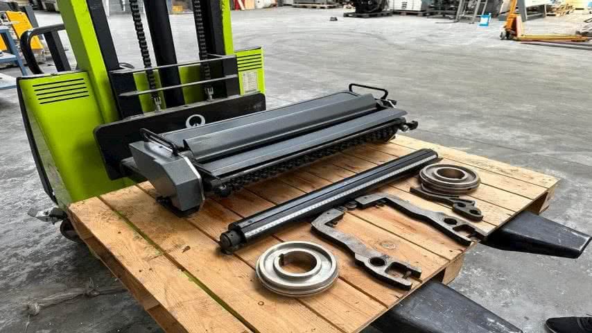 Heidelberg, MO Numbering & Perforating Unit